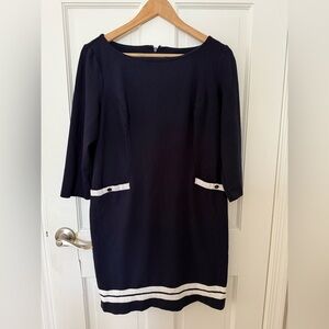Talbots Size 12 Petite Navy Blue and white 3/4 Sleeve Knit Stretchy Sheath Dress